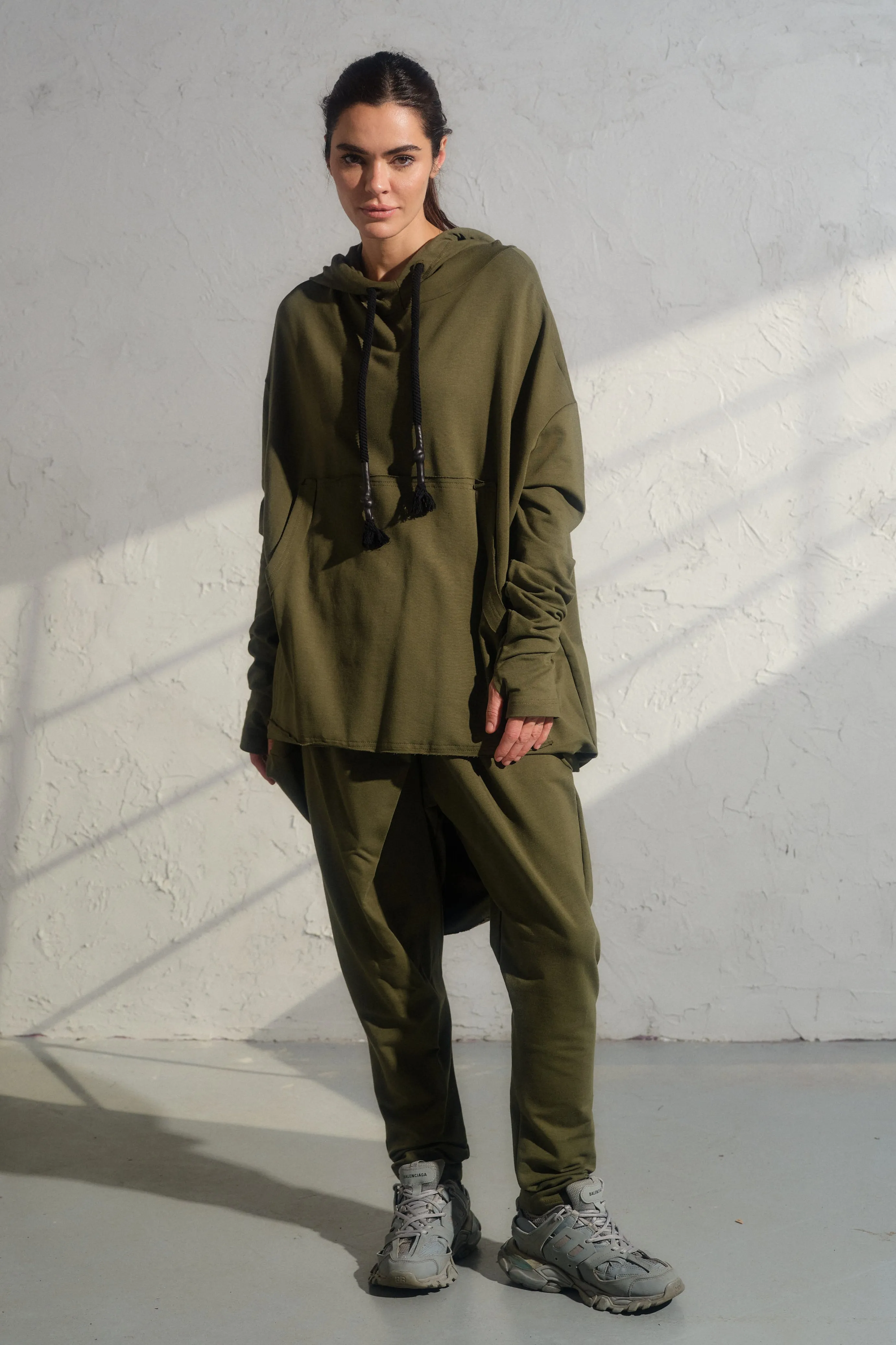 Casual organic cotton set - hooded sweatshirt and baggy pants