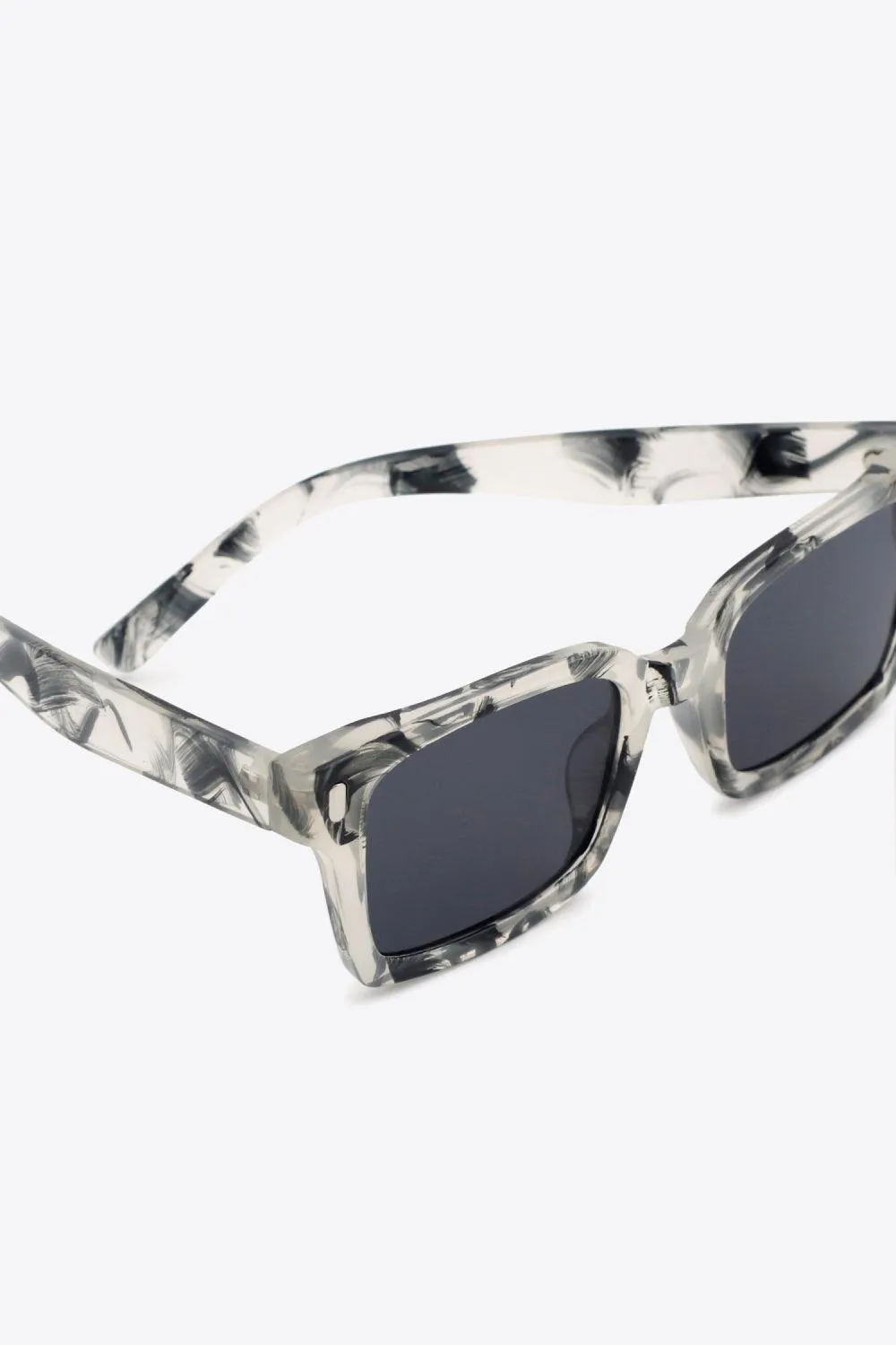Chic Square UV400 Protective Sunglasses with Durable Polycarbonate Frame