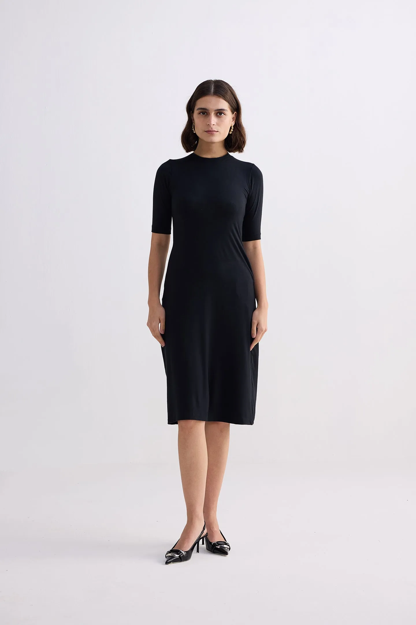 High Crew Neck Elbow Sleeves Fitted Dress in Black