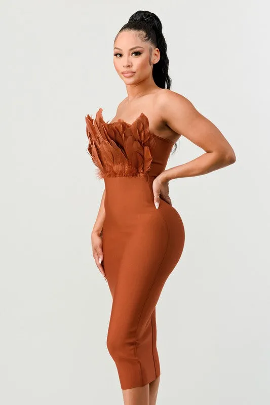 HOLIDAY VIBE BANDAGE DRESS